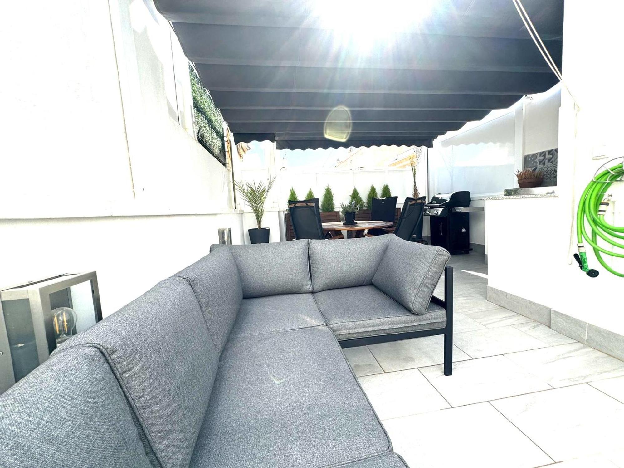 Atico Con Jacuzzi Privado , 1 Min Walk De Playa Levante 圣波拉 外观 照片